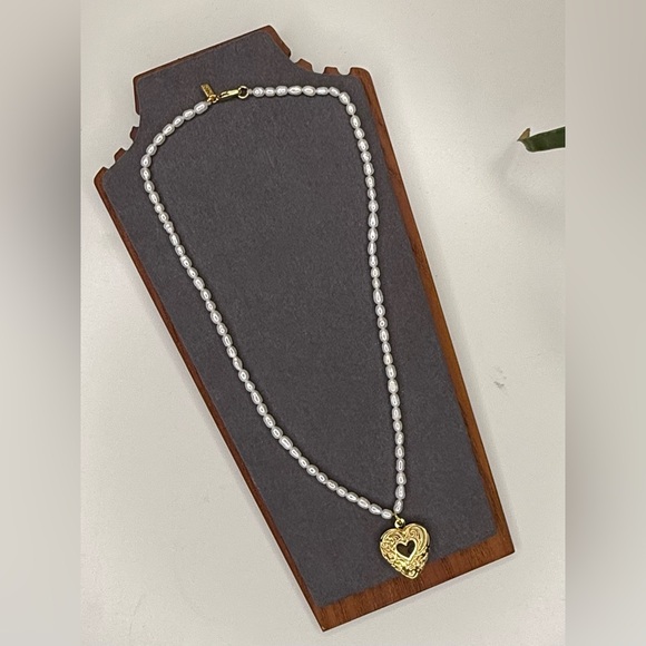 Vanessa Mooney Madison Pearl Heart Locket Necklace Gold Freshwater - Picture 5 of 9